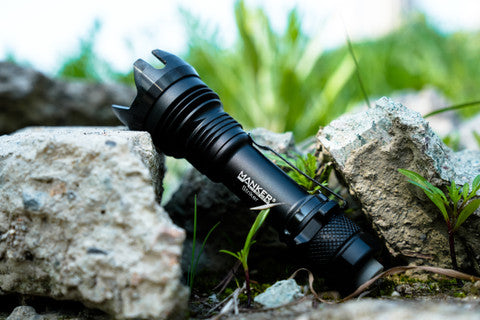 Master LED Striker lommelykt svart 2300 lumen 500 m