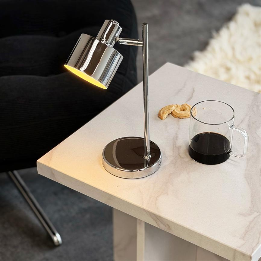 Dyberg Larsen Ocean Mini bordlampe krom USB-C