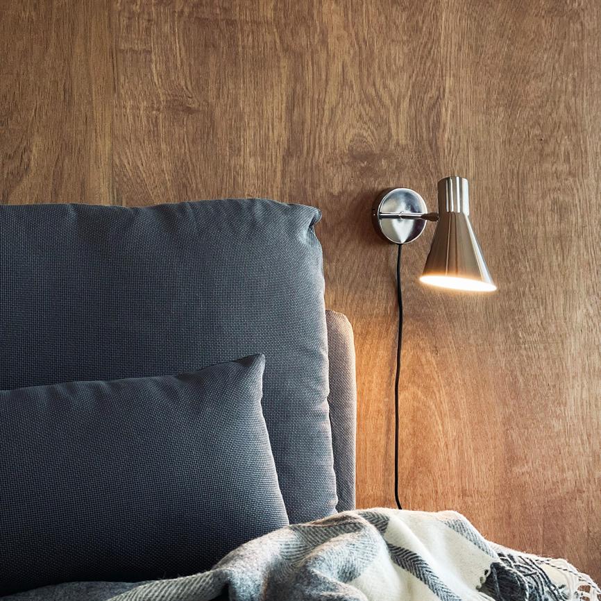 Dyberg Larsen DL12 vegglampe krom tidløs