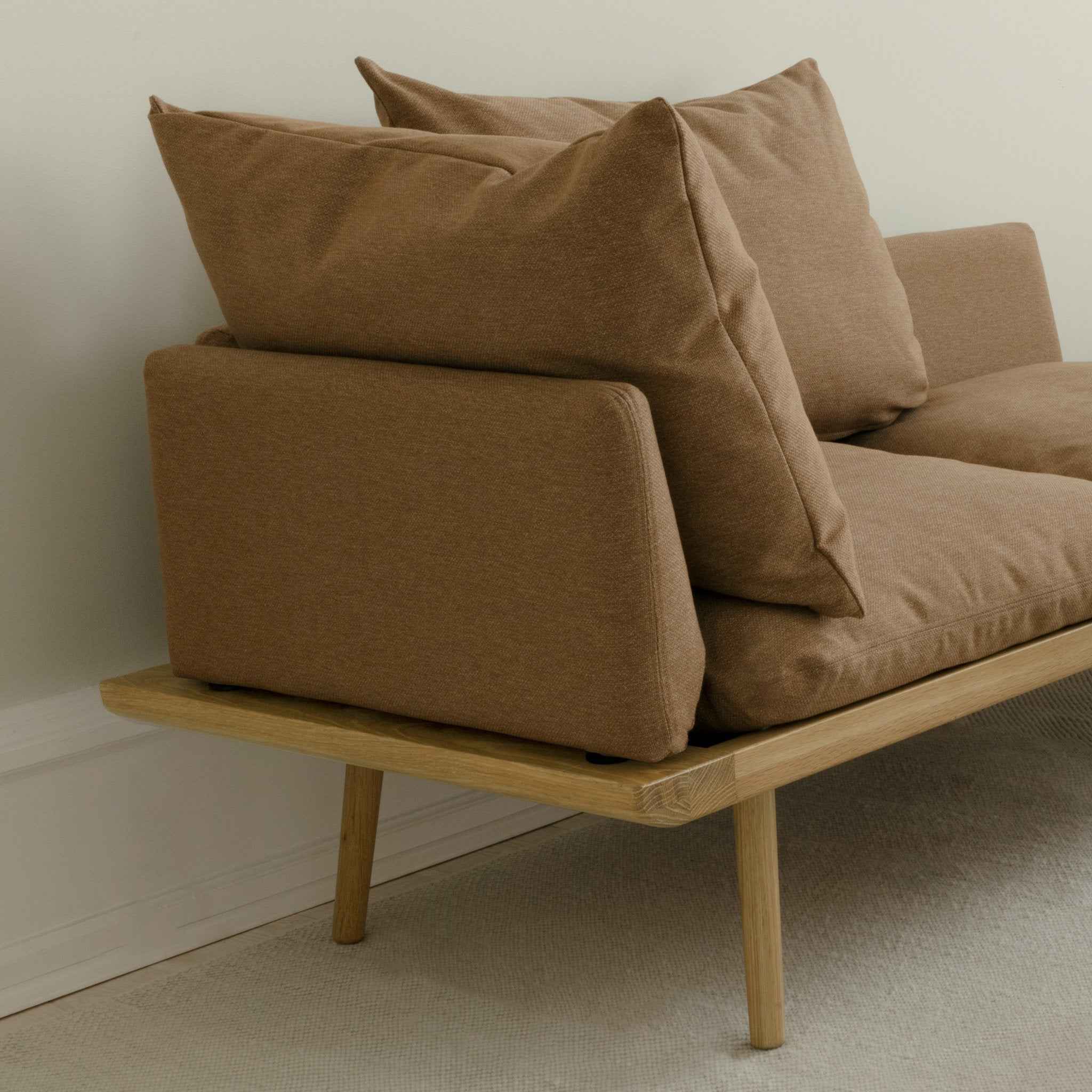 UMAGE Lounge Around 1,5-seter sofa Horizons