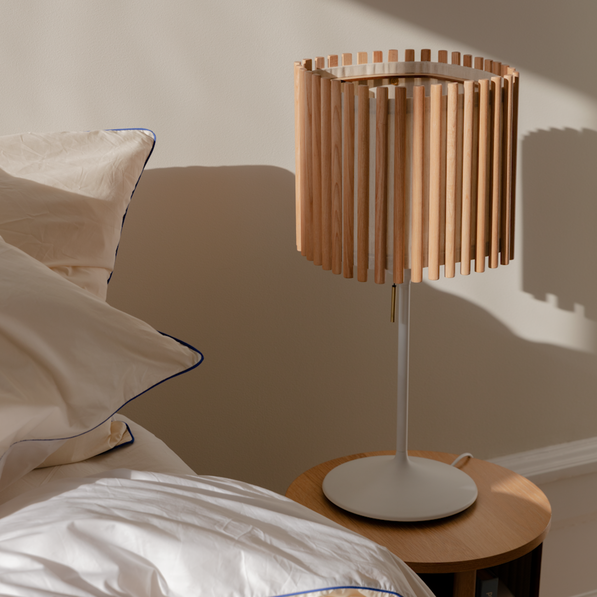 UMAGE Komorebi lampskjerm square eik medium