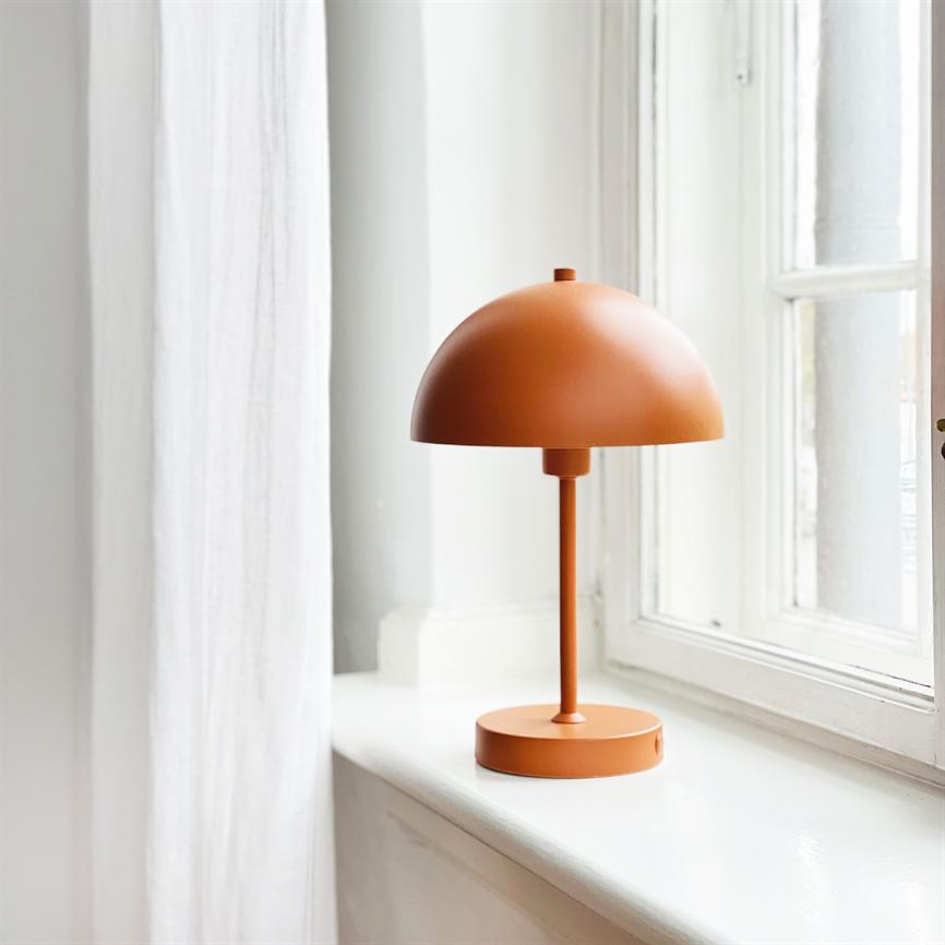 Dyberg Larsen Stockholm 2.0 bordlampe terracotta