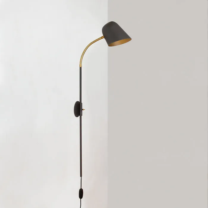 Zlamp Q15 438-15 vegglampe langt rør mørkegrå dimmer