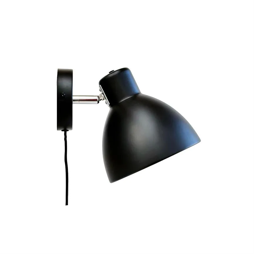 Dyberg Larsen Norden vegglampe hvit