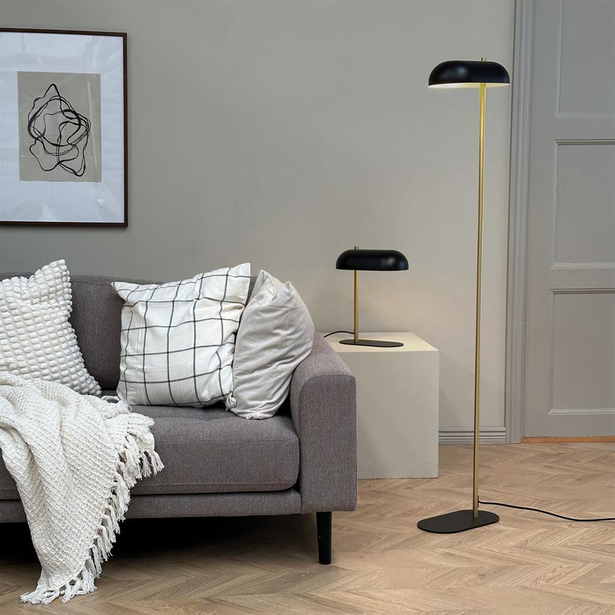 Dyberg Larsen Arch bordlampe sort messing 35cm