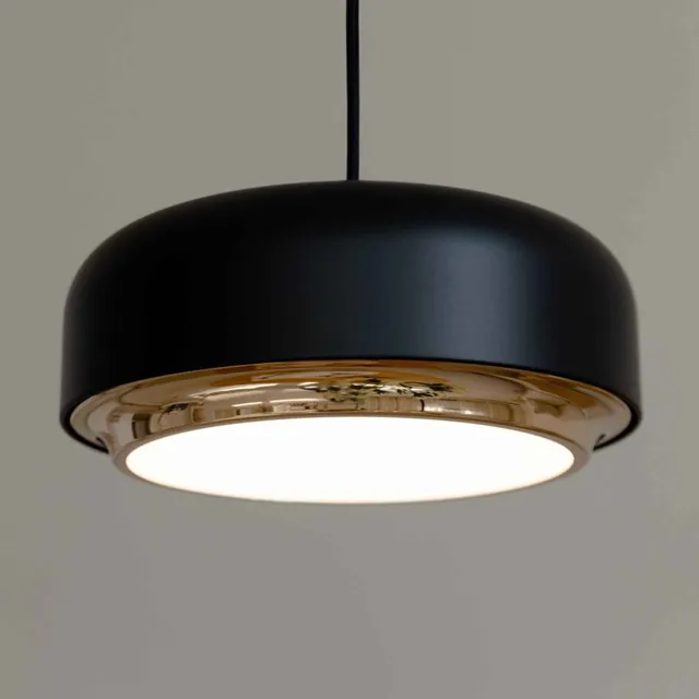 UMAGE Hazel pendellampe svart medium dimbar LED