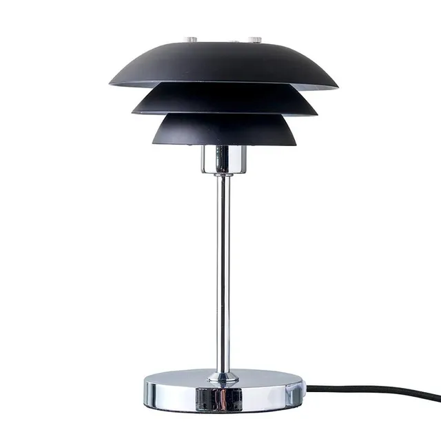 Dyberg Larsen DL16 bordlampe sort metall 3 skjermer