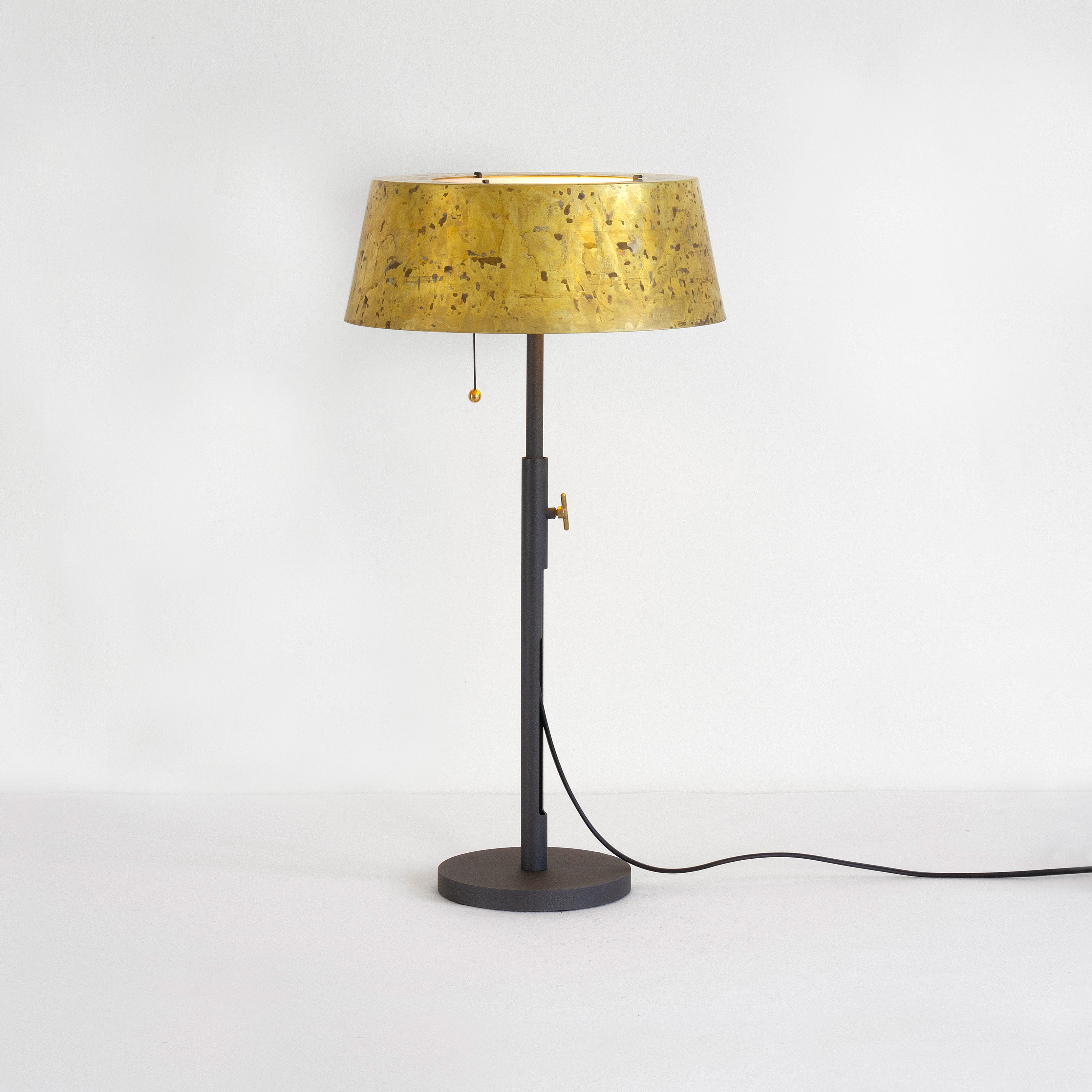 Zlamp Q 426-2723 bordlampe stor messing