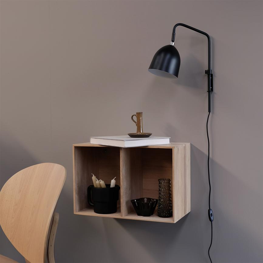 Dyberg Larsen Easton vegglampe svart justerbar
