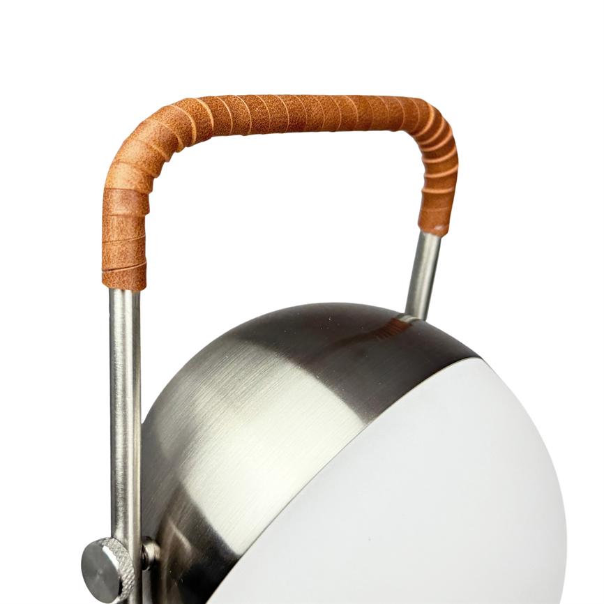 Dyberg Larsen Mova bordlampe krom oppladbar