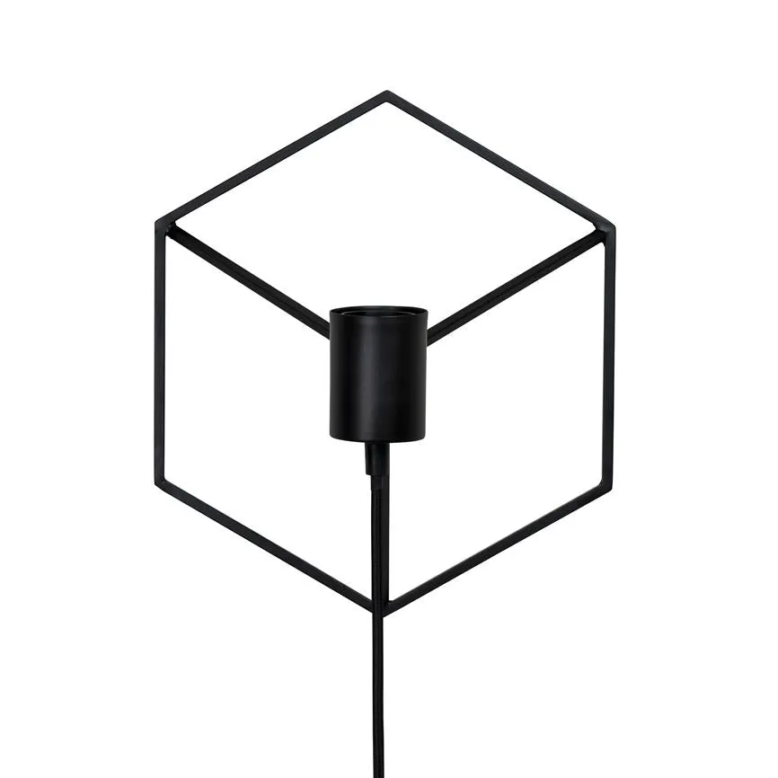 Dyberg Larsen Wall Cube vegglampe sort metall