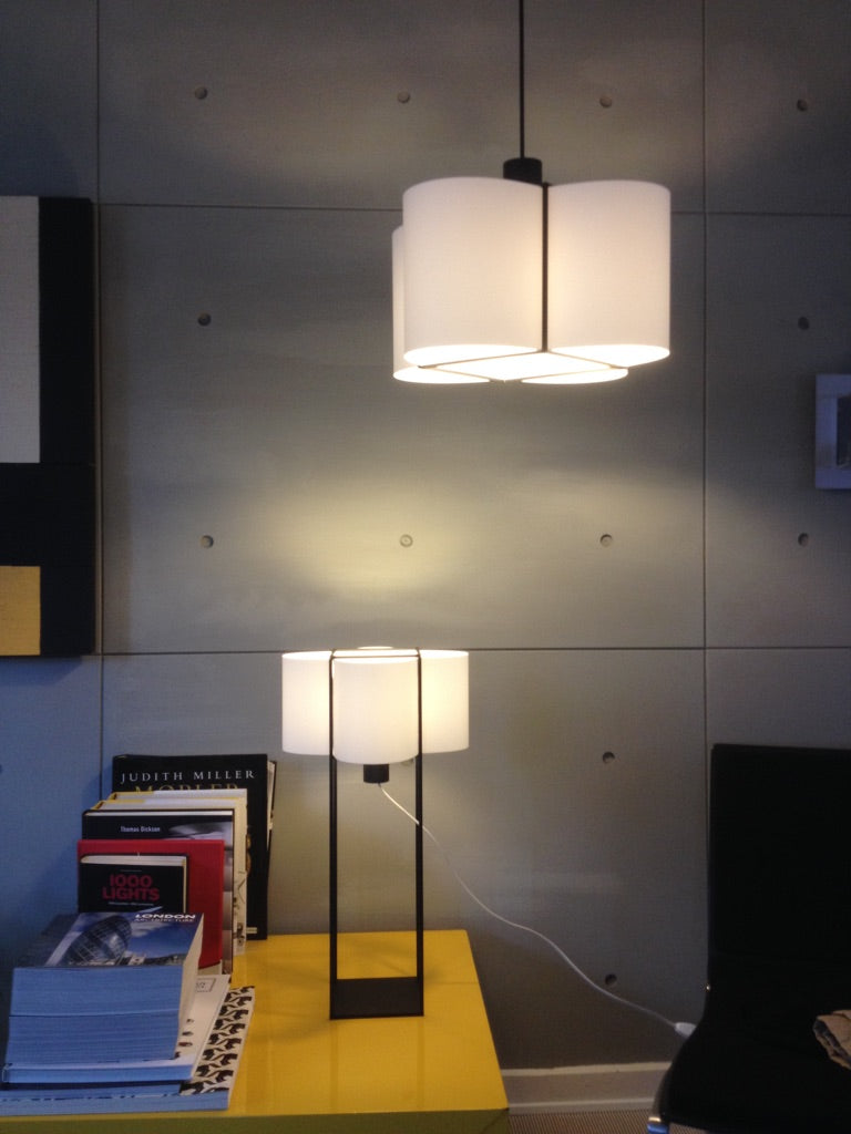 Dyberg Larsen Paradice bordlampe hvit design
