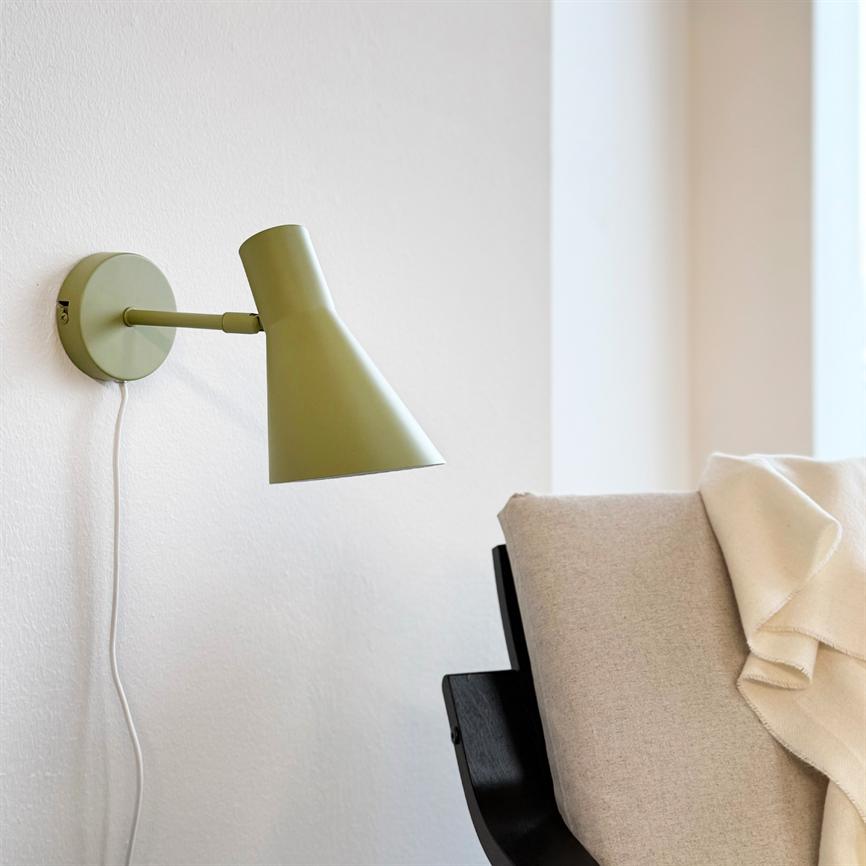 Dyberg Larsen DL12 vegglampe grønn E27