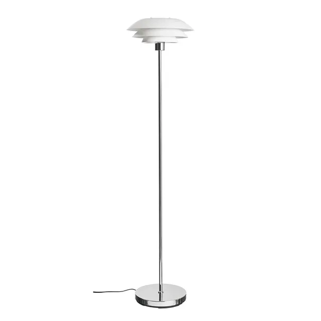Dyberg Larsen DL31 gulvlampe hvit opal