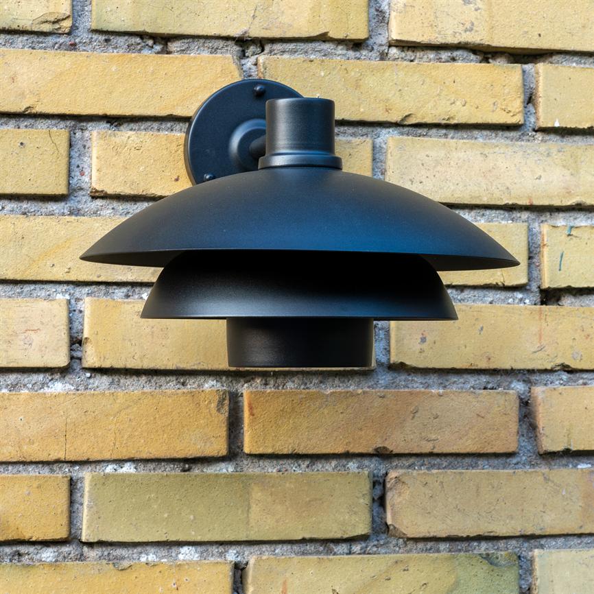 Dyberg Larsen Morph Ø30 vegglampe svart oppladbar