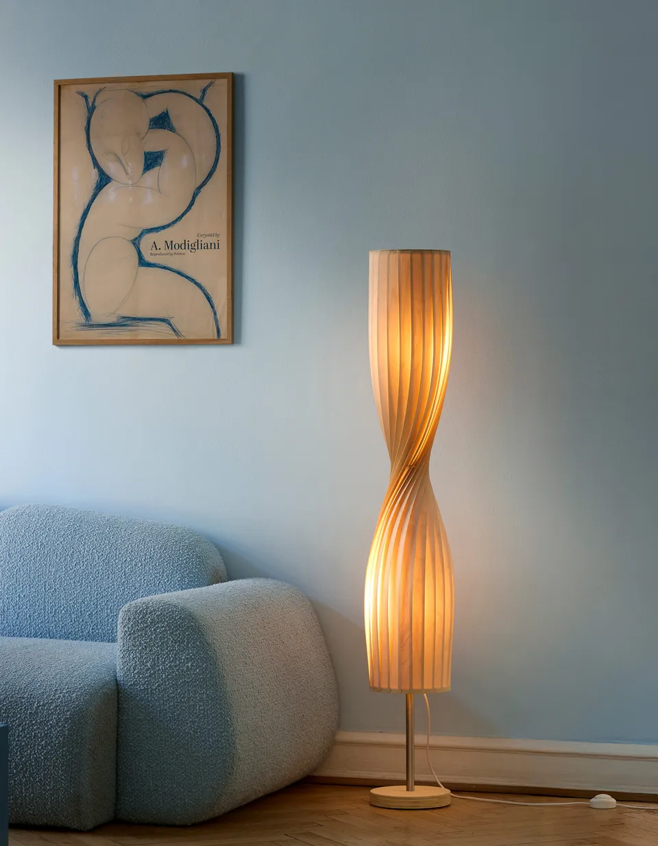 Tom Rossau TR44 gulvlampe hvit to pærer