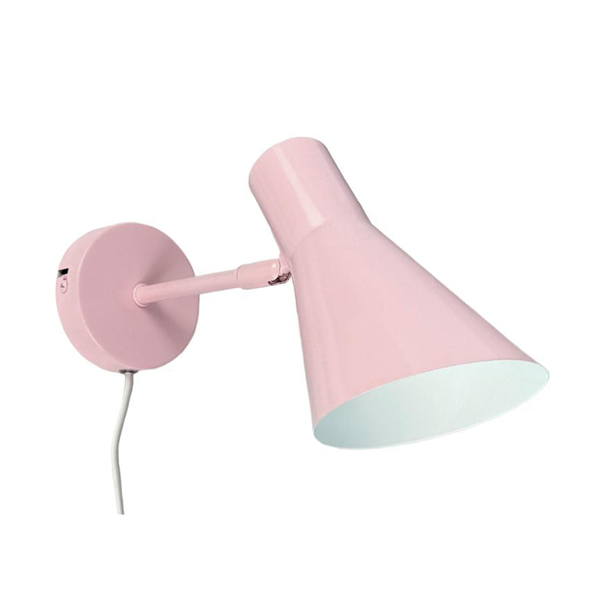 Dyberg Larsen DL12 vegglampe rosa mykt lys