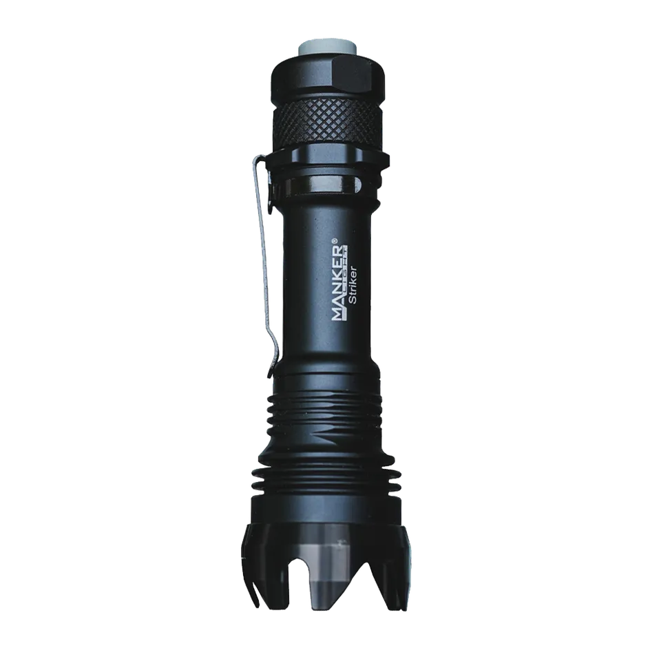 Master LED Striker lommelykt svart 2300 lumen 500 m