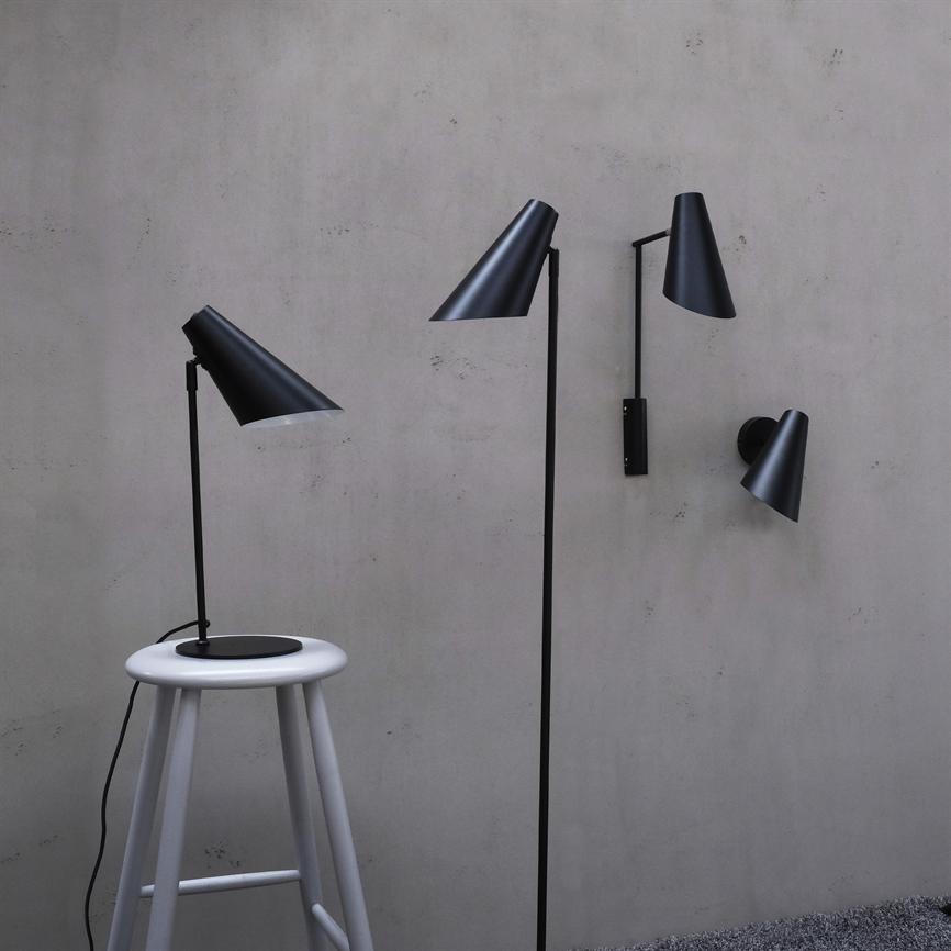 Dyberg Larsen Cale vegglampe svart spotlight