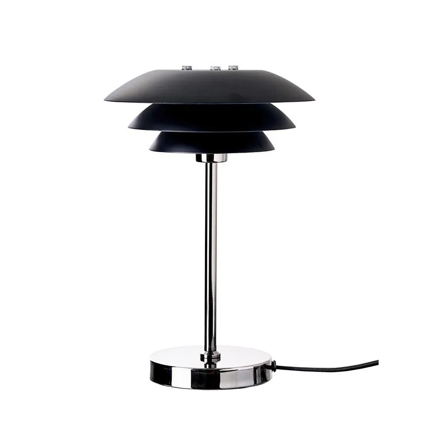 Dyberg Larsen DL20 bordlampe sort metall blendefritt lys