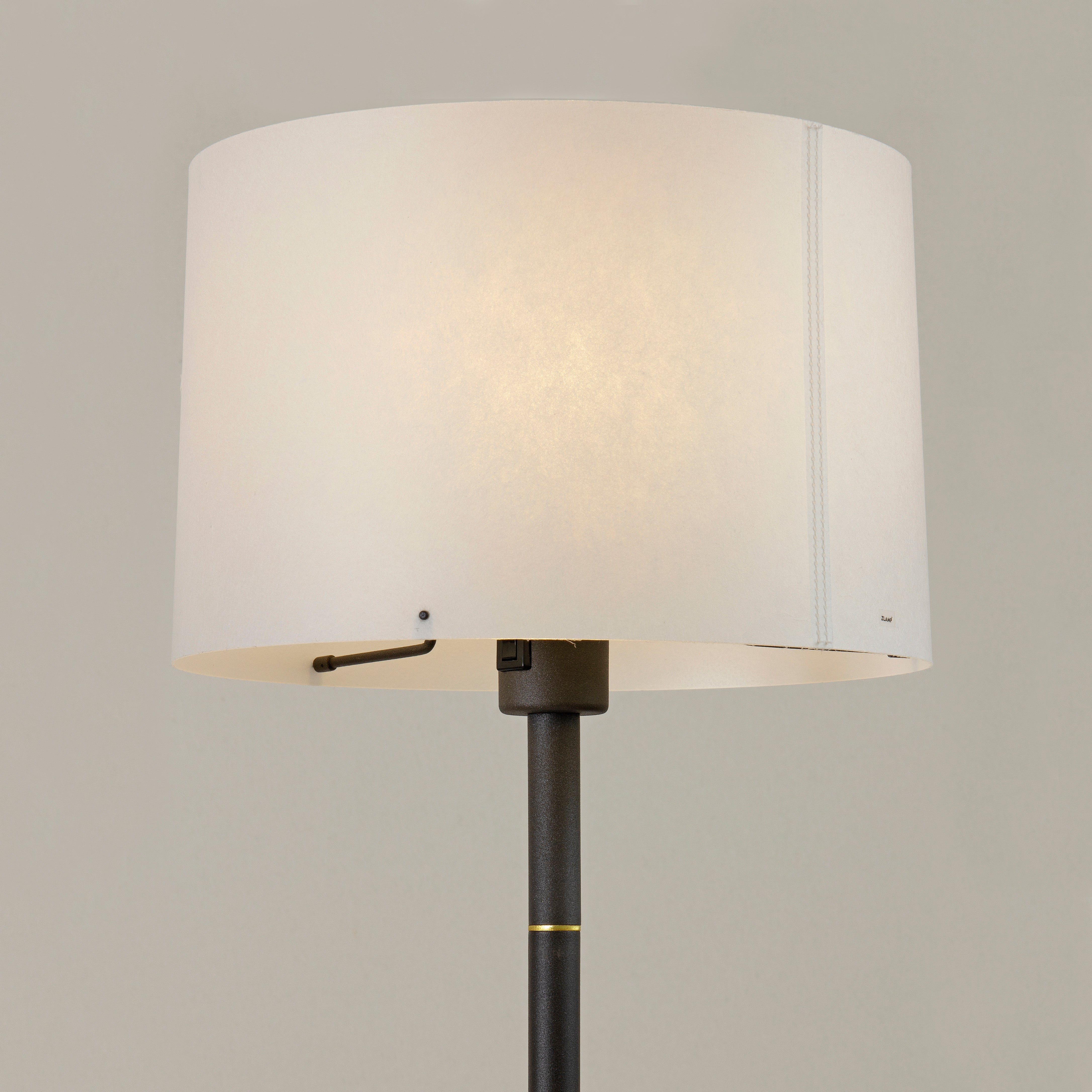 Zlamp Z 842-2827 gulvlampe mørkegrå messing