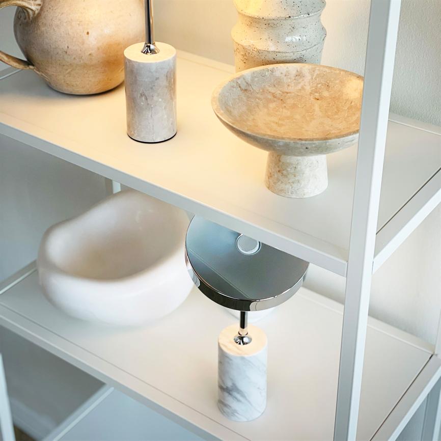 Dyberg Larsen Starlight bordlampe krom hvit marmor oppladbar