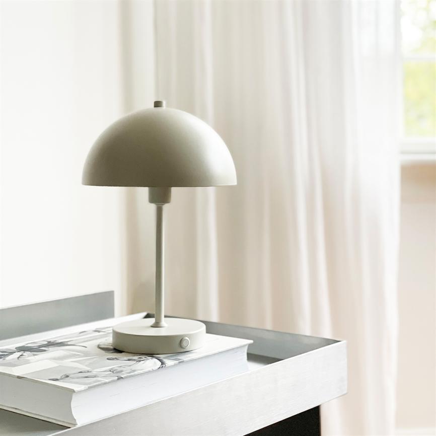 Dyberg Larsen Stockholm V2.0 bordlampe perlehvit