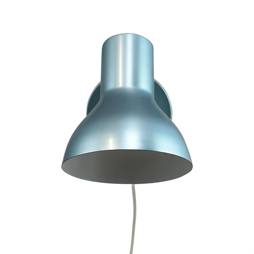 Dyberg Larsen Bob vegglampe blå metallic svingbar
