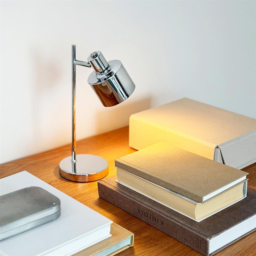 Dyberg Larsen Ocean Mini bordlampe krom oppladbar