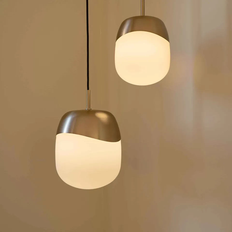 UMAGE Spring Mini pendellampe opalglass messing