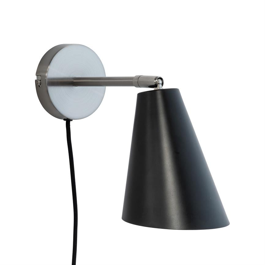 Dyberg Larsen Oswald vegglampe svart stål