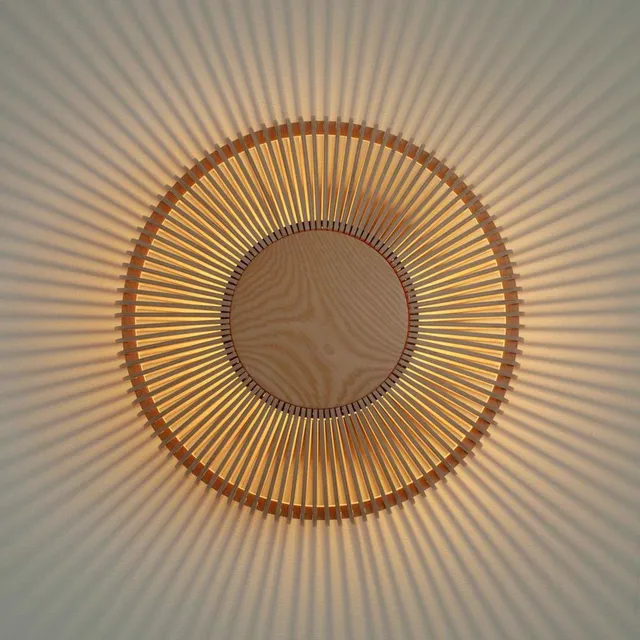 UMAGE Clava Up Wood vegglampe eik medium