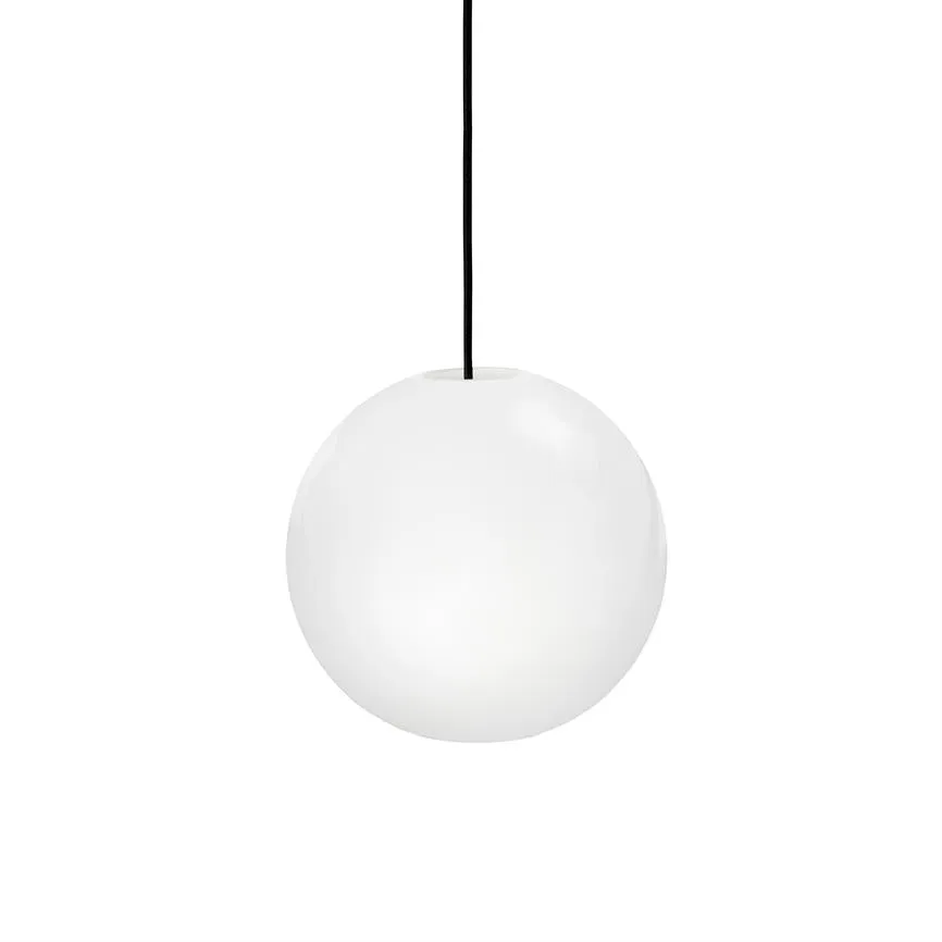 Dyberg Larsen Café Ø20 pendel opal glass svart