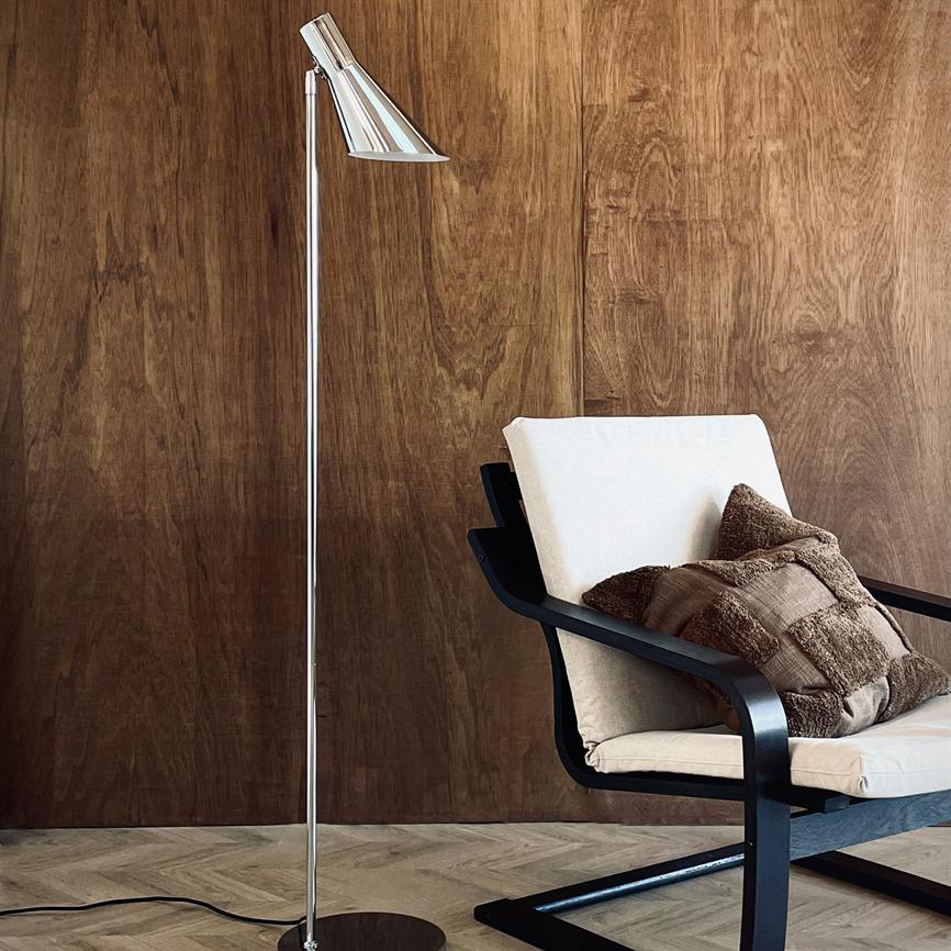 Dyberg Larsen DL12 gulvlampe krom justerbar skjerm
