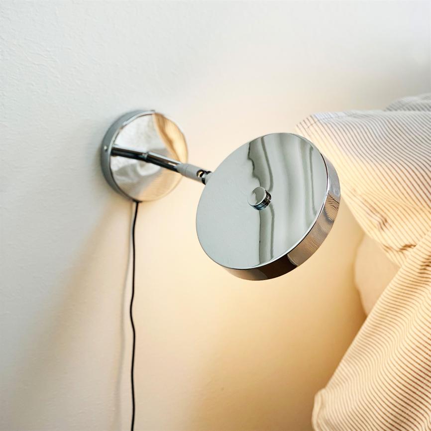Dyberg Larsen Starlight vegglampe krom dimbar