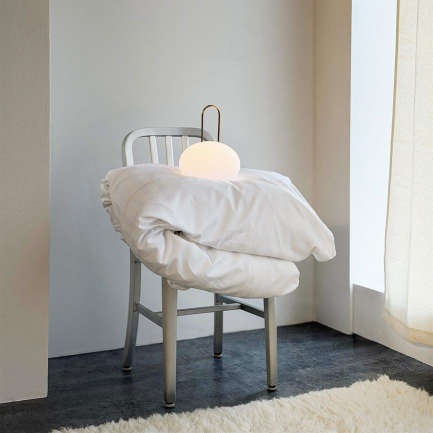 Dyberg Larsen Ellipse lanterne hvit messing oppladbar IP44