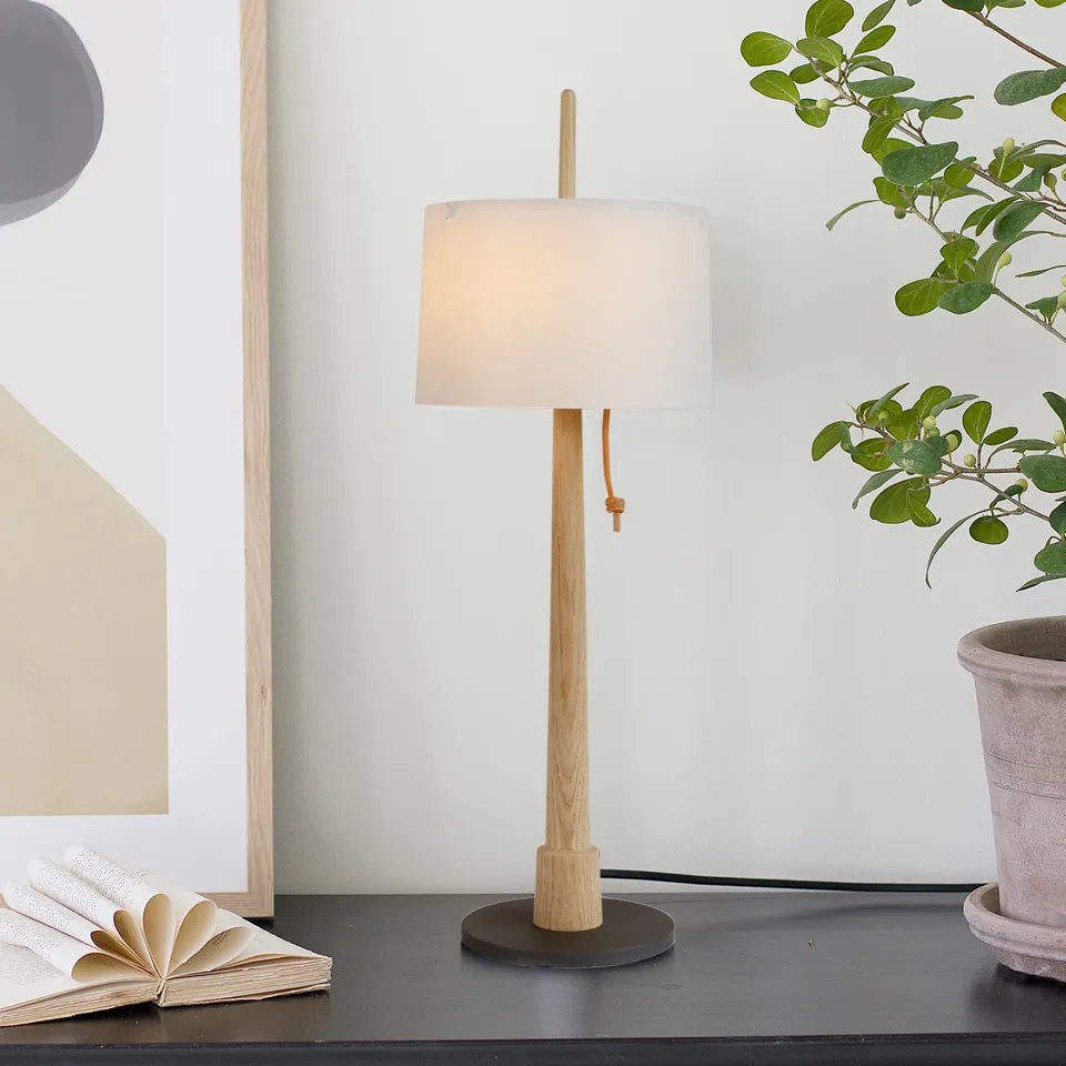 Zlamp Gadd 928-1716 bordlampe liten svart morbær