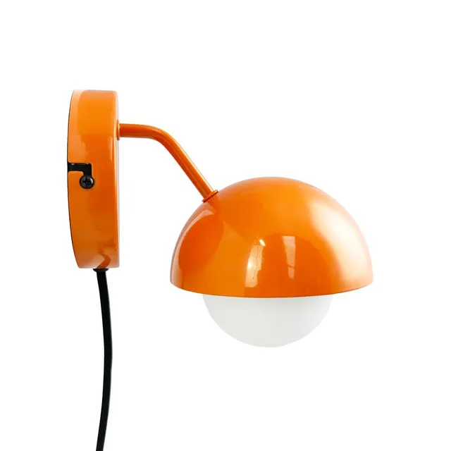Dyberg Larsen Rose vegglampe orange glass