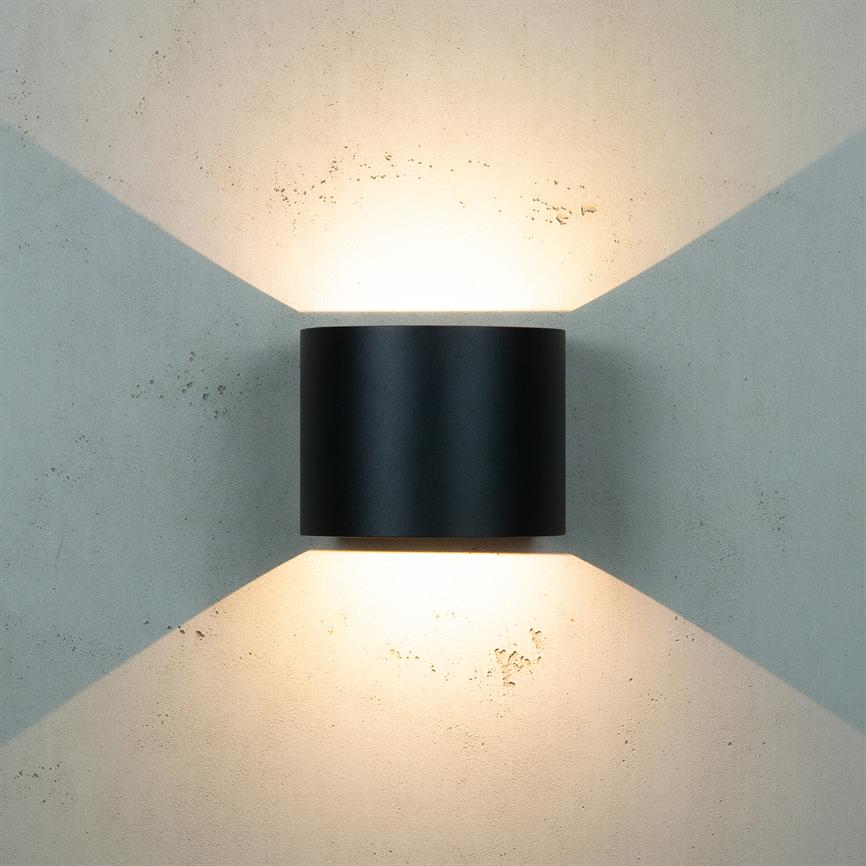 Dyberg Larsen Mars vegglampe sort utendørs LED