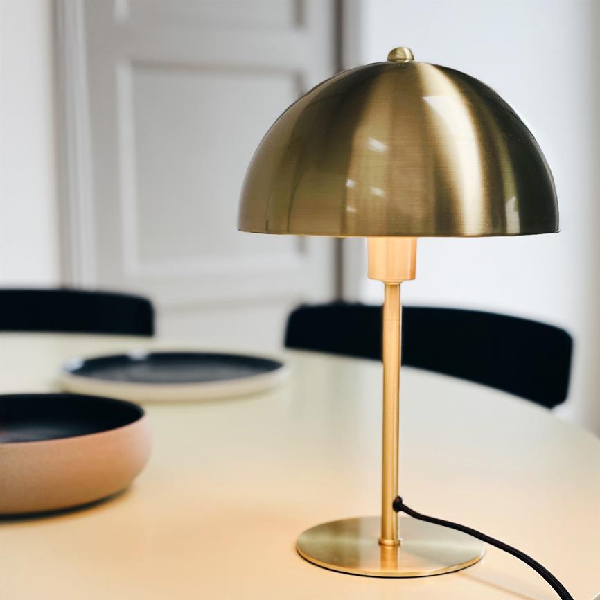 Dyberg Larsen Lyon bordlampe messing