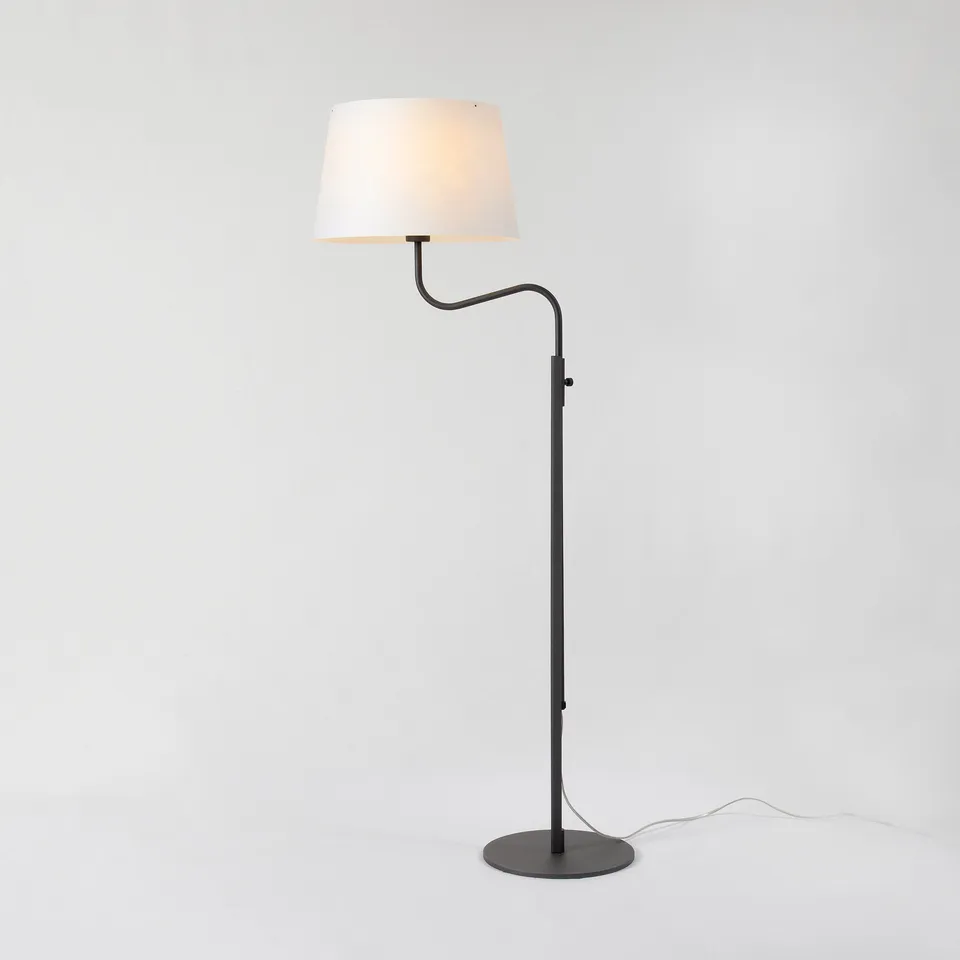 Zlamp Vega 141-3528 gulvlampe hvit svingbar