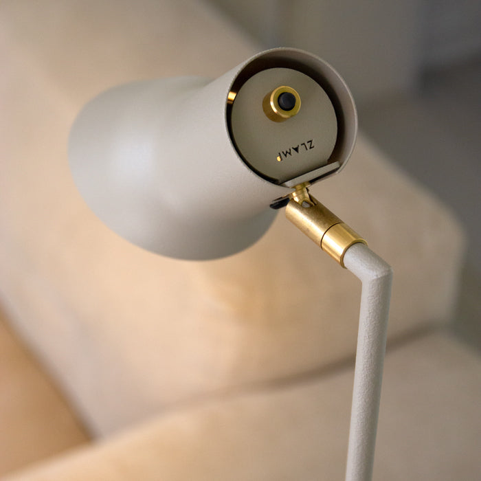 Zlamp Q10 gulvlampe mørkegrå stål leselampe