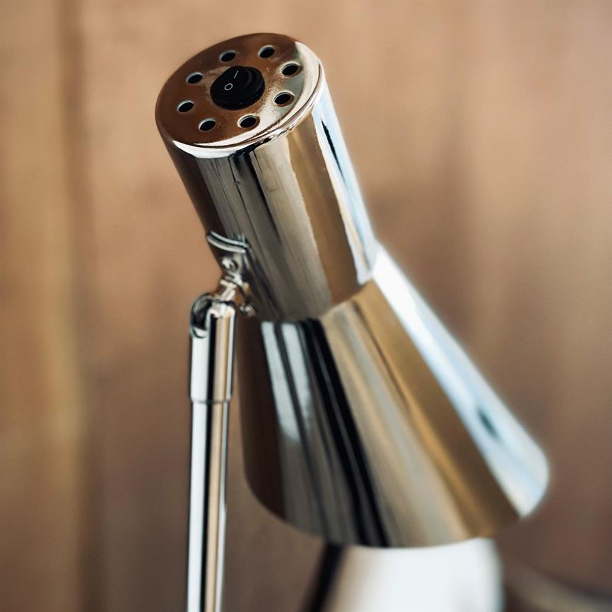 Dyberg Larsen DL12 gulvlampe krom justerbar skjerm