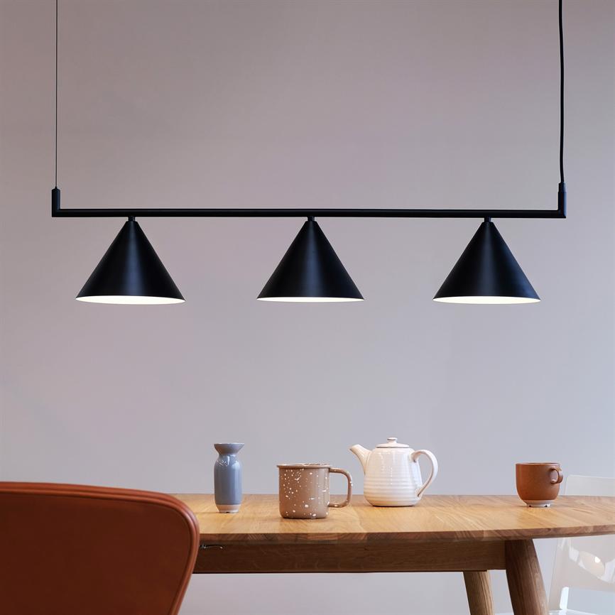 Dyberg Larsen Cone langbordspendel sort 95 cm