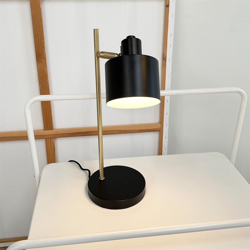 Dyberg Larsen Ocean bordlampe sort messing retro