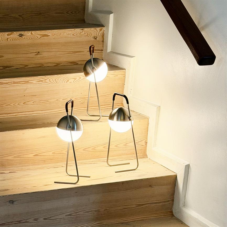 Dyberg Larsen Mova bordlampe LED brun skinn