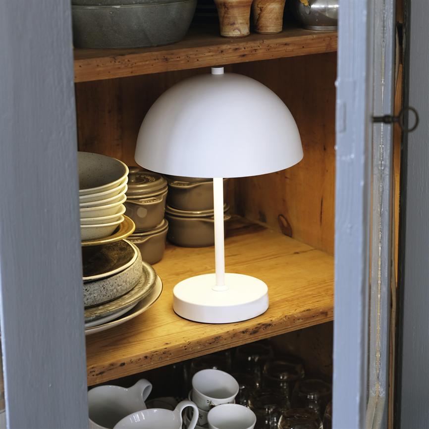 Dyberg Larsen Stockholm bordlampe hvit oppladbar