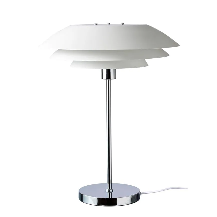Dyberg Larsen DL45 bordlampe hvit klassisk