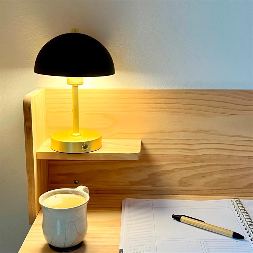 Dyberg Larsen Malmø LED bordlampe sort messing