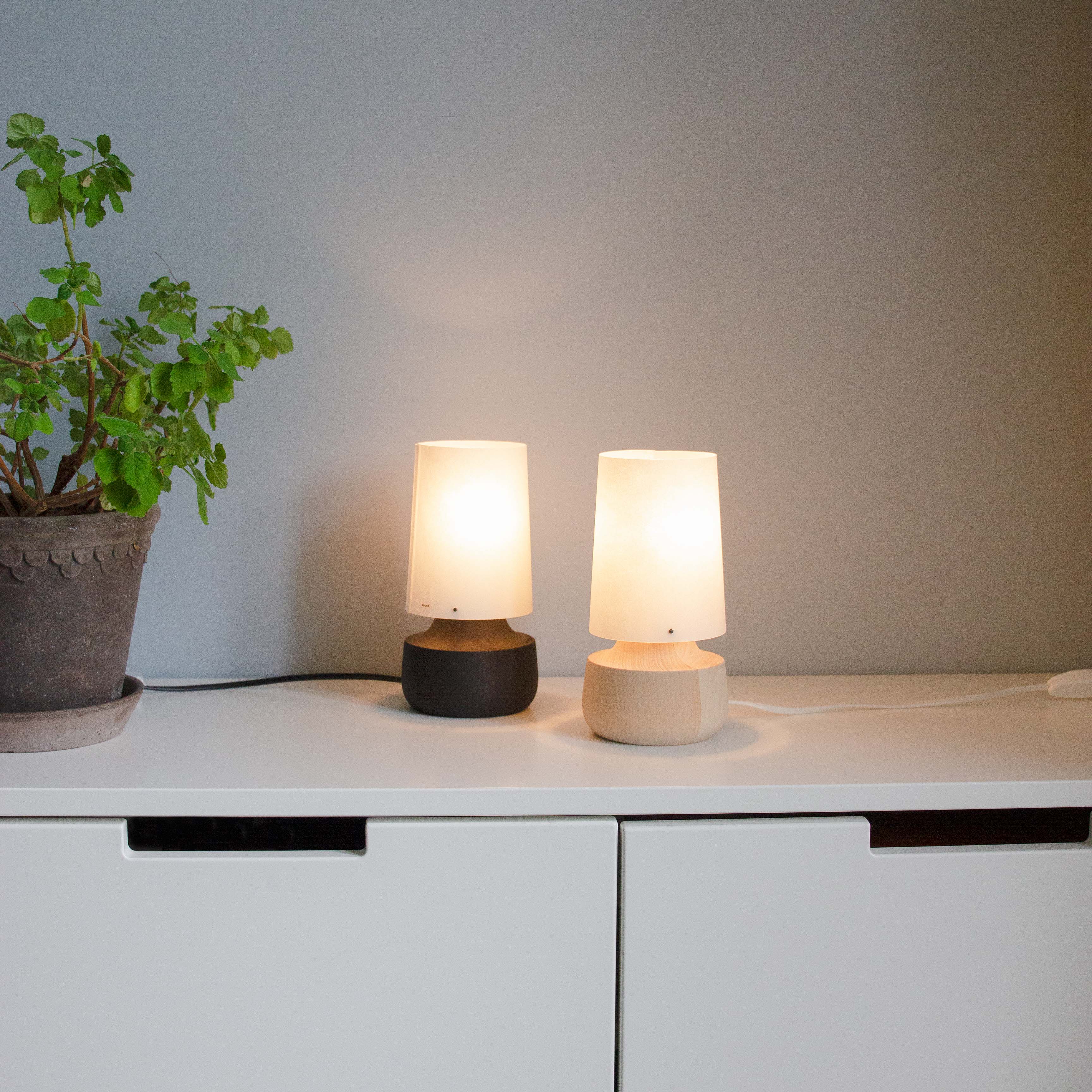 Zlamp Stubbe 920-1009 bordlampe natur eik morbær